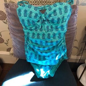 Bari pineapple swimsuit very nice condition size S